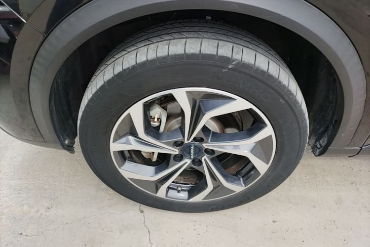 Used Haval Fierce Dragon Max 2023 1.5L Hi4 105 Four-Wheel Drive Navigation Edition Left Front Wheel Hub