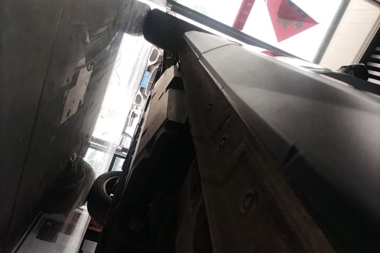 Used Haval Fierce Dragon Max 2023 1.5L Hi4 105 Four-Wheel Drive Navigation Edition Left Side Sill