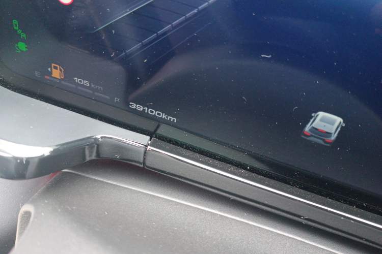 Used Haval Fierce Dragon Max 2023 1.5L Hi4 105 Four-Wheel Drive Navigation Edition Odometer Close Up