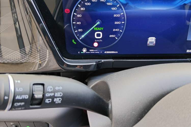 Used Haval Fierce Dragon Max 2023 1.5L Hi4 105 Four-Wheel Drive Smart Flagship Edition Odometer Close Up
