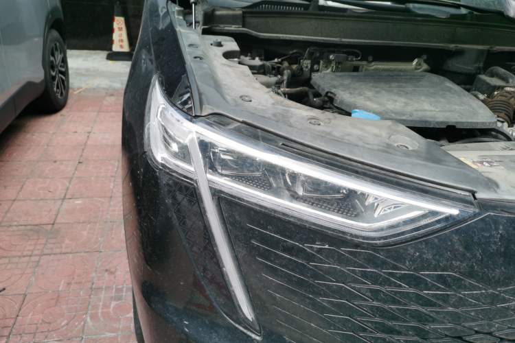 Used Haval Fierce Dragon Max 2023 1.5L Hi4 105 Four-Wheel Drive Navigation Edition Right Front Headlight