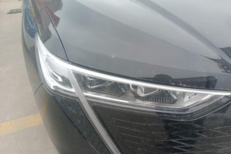 Used Haval Fierce Dragon Max 2023 1.5L Hi4 105 Four-Wheel Drive Navigation Edition Right Front Headlight