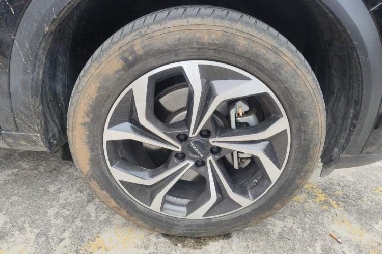 Used Haval Fierce Dragon Max 2023 1.5L Hi4 105 Four-Wheel Drive Navigation Edition Right Front Wheel Hub