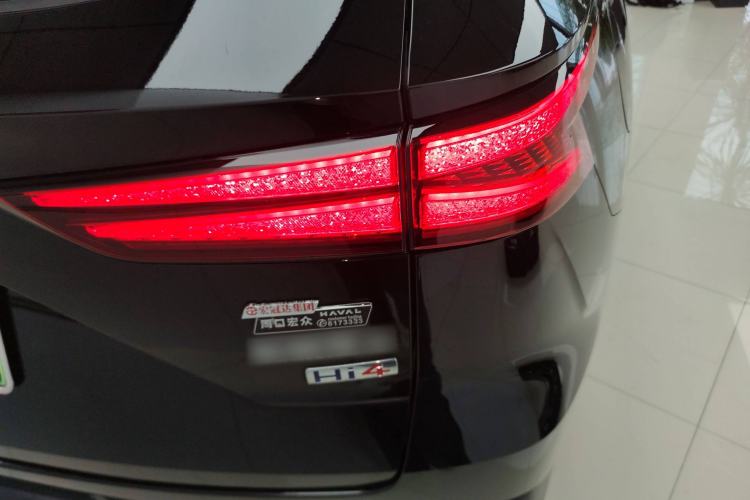 Used Haval Fierce Dragon Max 2023 1.5L Hi4 105 Four-Wheel Drive Navigation Edition Right Rear Taillight