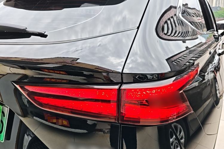 Used Haval Fierce Dragon Max 2023 1.5L Hi4 105 Four-Wheel Drive Smart Flagship Edition Right Rear Taillight