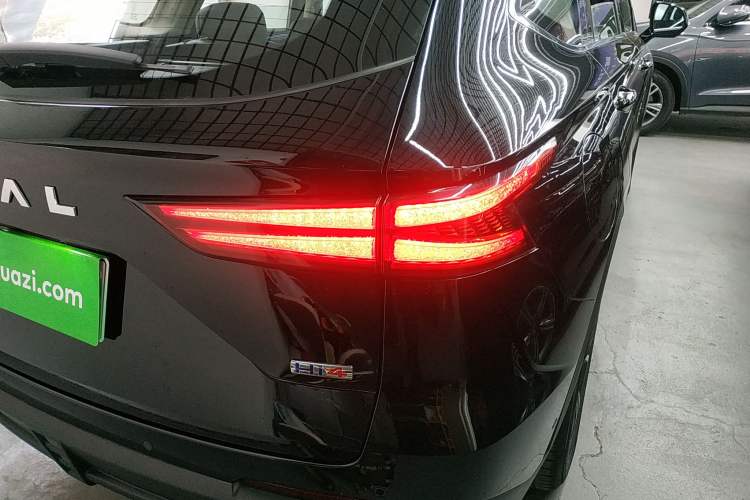Used Haval Fierce Dragon Max 2023 1.5L Hi4 105 Four-Wheel Drive Smart Flagship Edition Right Rear Taillight