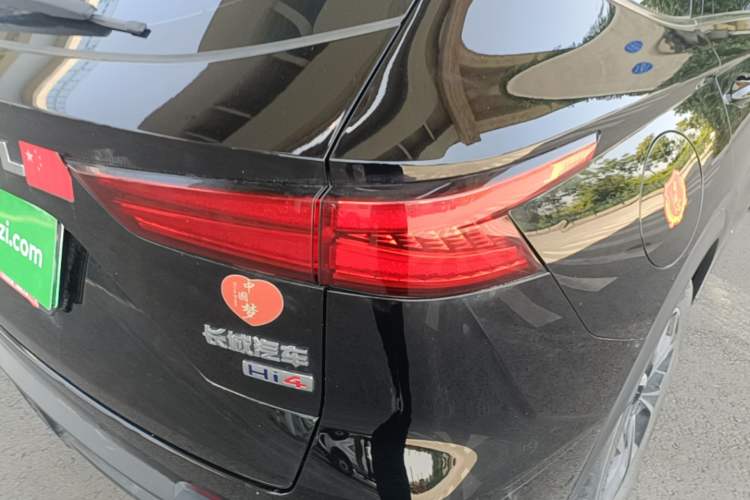 Used Haval Fierce Dragon Max 2023 1.5L Hi4 105 Four-Wheel Drive Smart Flagship Edition Right Rear Taillight