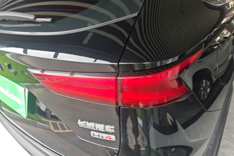 Used Haval Fierce Dragon Max 2023 1.5L Hi4 105 Four-Wheel Drive Navigation Edition Right Rear Taillight