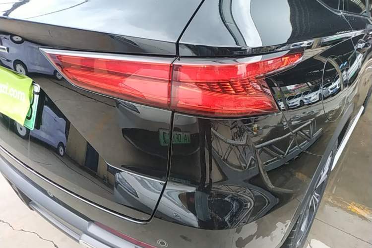 Used Haval Fierce Dragon Max 2023 1.5L Hi4 105 Four-Wheel Drive Navigation Edition Right Rear Taillight