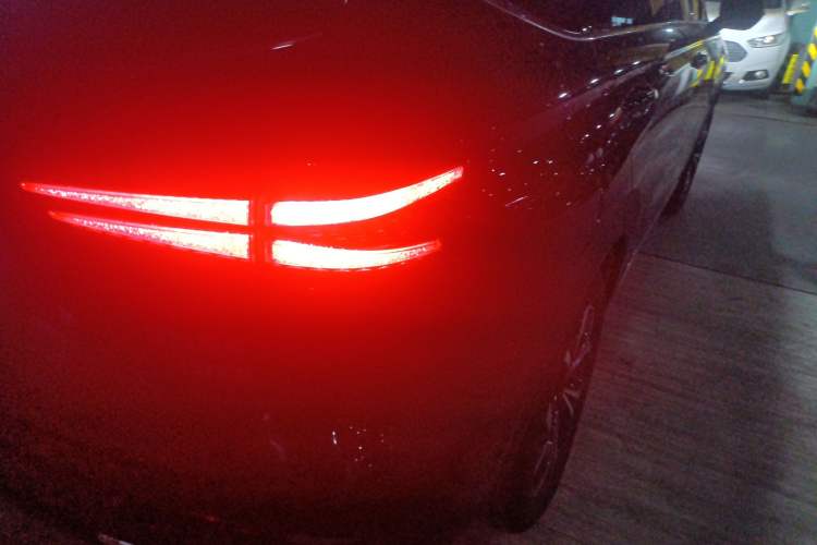 Used Haval Fierce Dragon Max 2023 1.5L Hi4 105 Four-Wheel Drive Smart Flagship Edition Right Rear Taillight