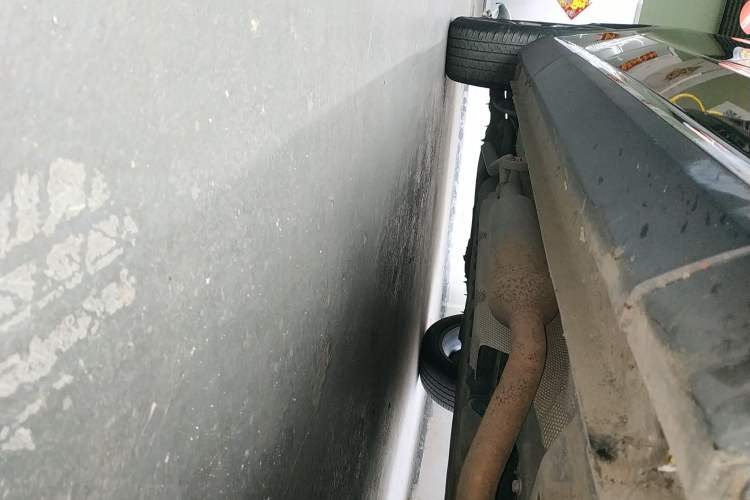Used Haval Fierce Dragon Max 2023 1.5L Hi4 105 Four-Wheel Drive Smart Flagship Edition Right Side Sill
