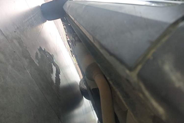 Used Haval Fierce Dragon Max 2023 1.5L Hi4 105 Four-Wheel Drive Navigation Edition Right Side Sill