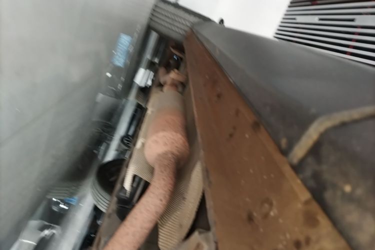 Used Haval Fierce Dragon Max 2023 1.5L Hi4 105 Four-Wheel Drive Navigation Edition Right Side Sill