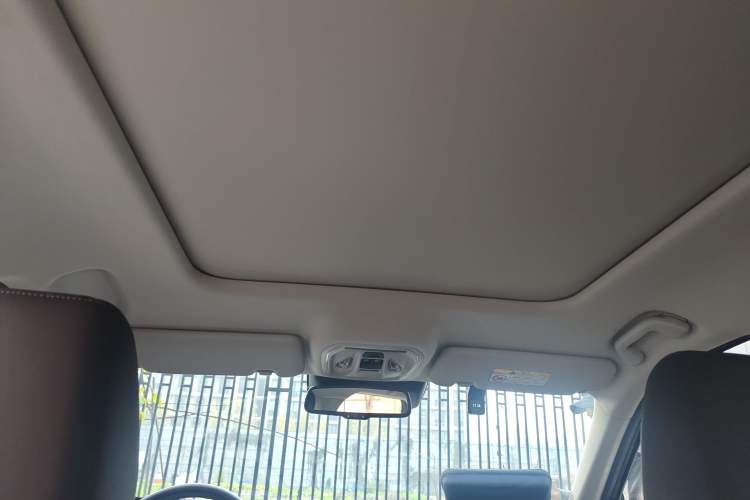 Used Haval Fierce Dragon Max 2023 1.5L Hi4 105 Four-Wheel Drive Smart Flagship Edition Headliner