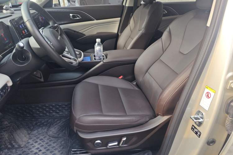 Used Haval Fierce Dragon Max 2023 1.5L Hi4 105 Four-Wheel Drive Smart Flagship Edition Left Front Seat