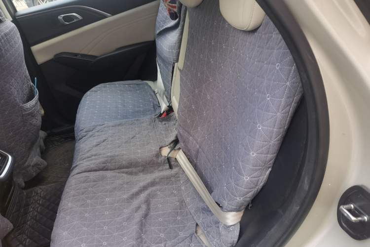Used Haval Fierce Dragon Max 2023 1.5L Hi4 105 Four-Wheel Drive Smart Flagship Edition Left Rear Seat