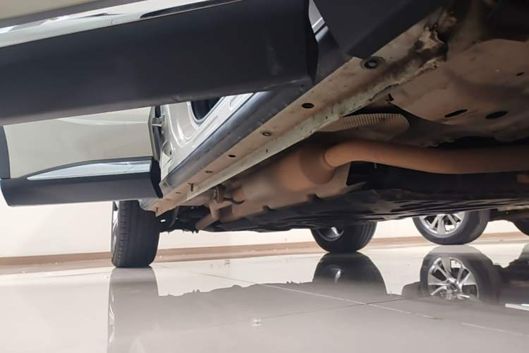 Used Haval Fierce Dragon Max 2023 1.5L Hi4 105 Four-Wheel Drive Navigation Edition Right Side Sill