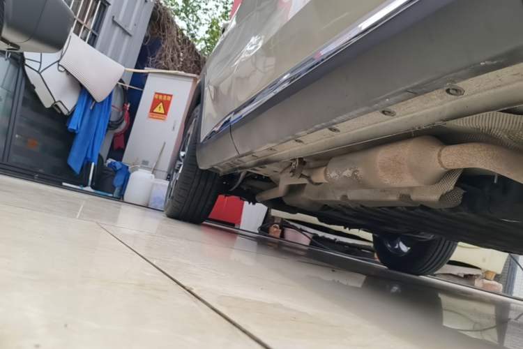 Used Haval Fierce Dragon Max 2023 1.5L Hi4 105 Four-Wheel Drive Smart Flagship Edition Right Side Sill