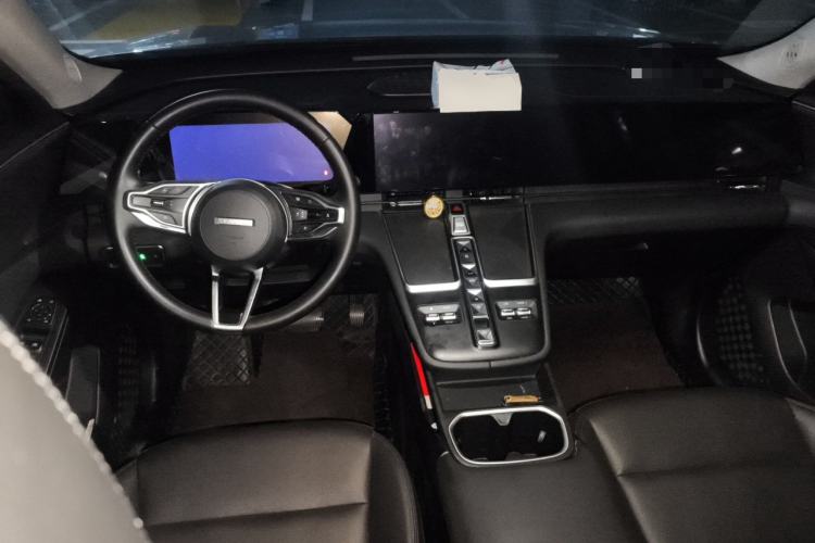 Used Haval Fierce Dragon Max 2023 1.5L Hi4 105 Four-Wheel Drive Elite Edition Center Console