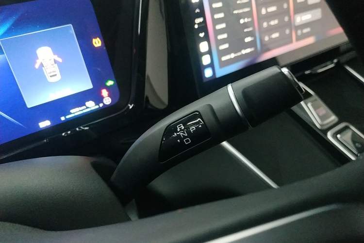 Used Haval Fierce Dragon Max 2023 1.5L Hi4 105 Four-Wheel Drive Elite Edition Gear Lever