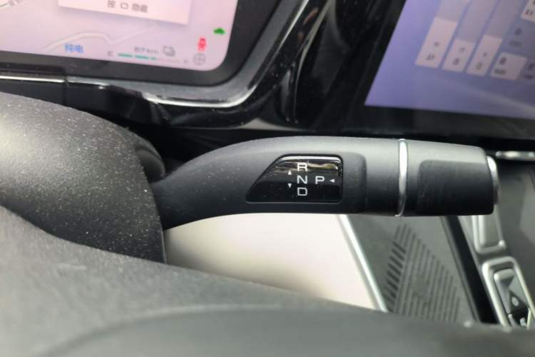 Used Haval Fierce Dragon Max 2023 1.5L Hi4 105 Four-Wheel Drive Smart Flagship Edition Gear Lever