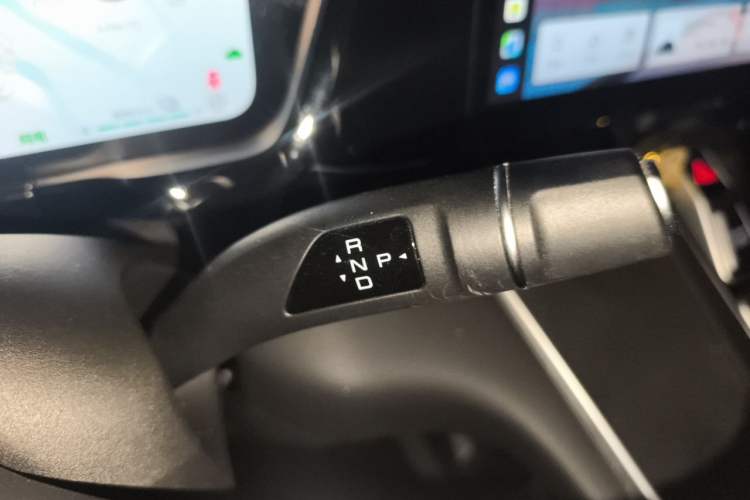 Used Haval Fierce Dragon Max 2023 1.5L Hi4 105 Four-Wheel Drive Elite Edition Gear Lever