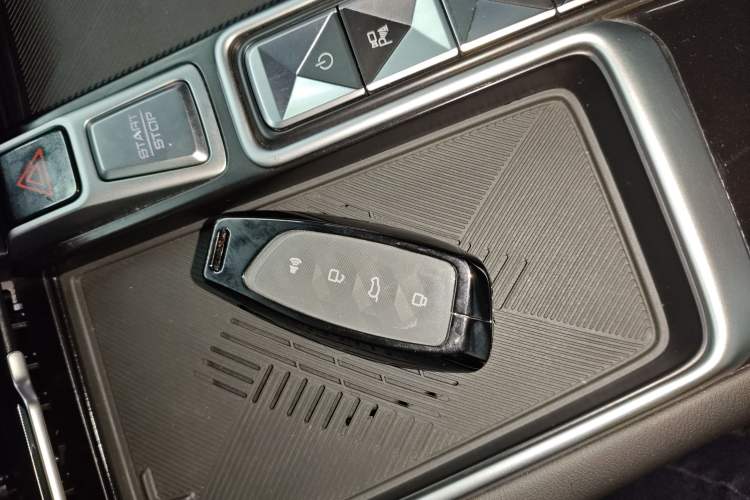 Used Haval Fierce Dragon Max 2023 1.5L Hi4 105 Four-Wheel Drive Smart Flagship Edition Interior 1