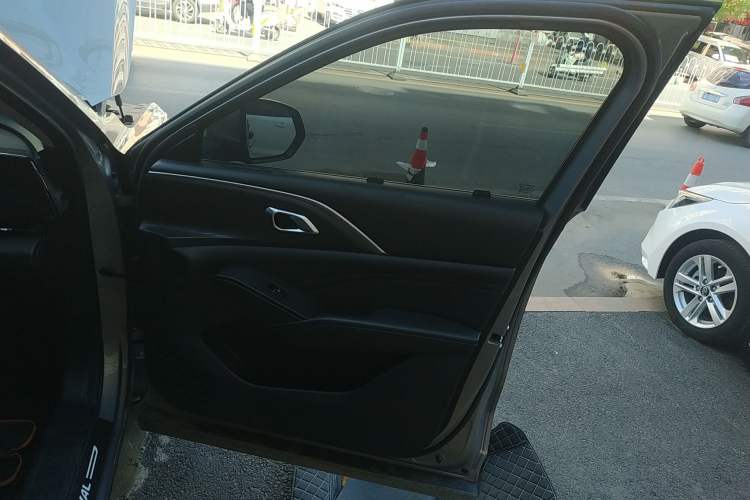 Used Haval Fierce Dragon Max 2023 1.5L Hi4 105 Four-Wheel Drive Elite Edition Interior 4