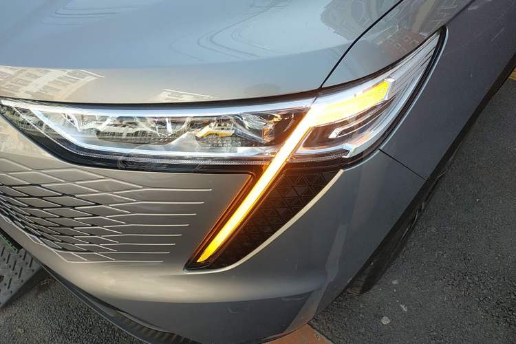 Used Haval Fierce Dragon Max 2023 1.5L Hi4 105 Four-Wheel Drive Elite Edition Left Front Headlight