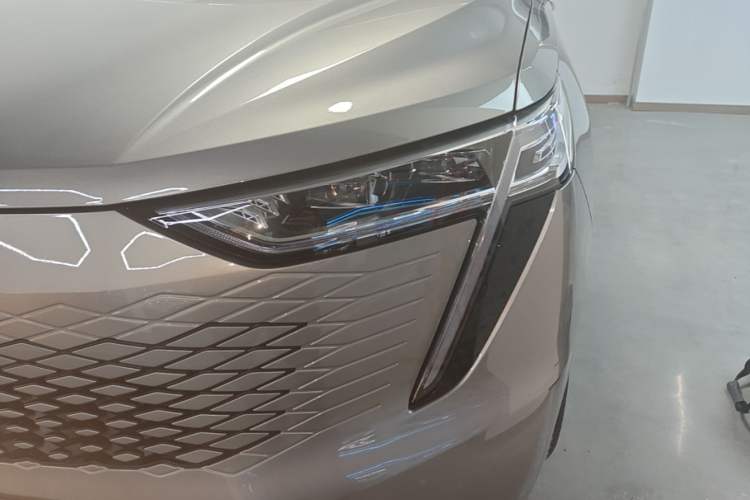 Used Haval Fierce Dragon Max 2023 1.5L Hi4 105 Four-Wheel Drive Navigation Edition Left Front Headlight