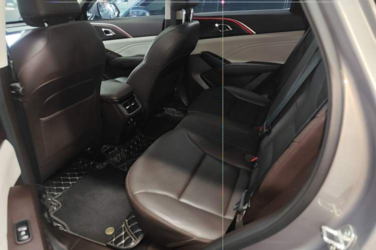Used Haval Fierce Dragon Max 2023 1.5L Hi4 105 Four-Wheel Drive Smart Flagship Edition Left Rear Seat