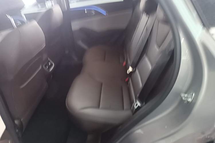 Used Haval Fierce Dragon Max 2023 1.5L Hi4 105 Four-Wheel Drive Smart Flagship Edition Left Rear Seat
