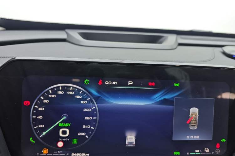 Used Haval Fierce Dragon Max 2023 1.5L Hi4 105 Four-Wheel Drive Smart Flagship Edition Odometer Close Up