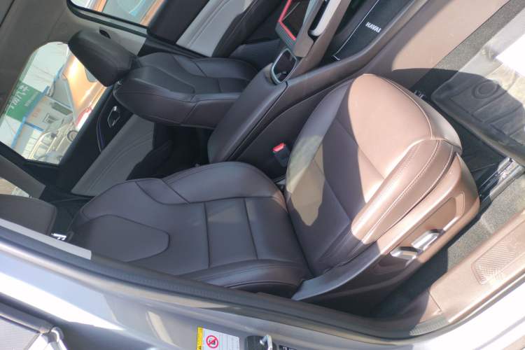 Used Haval Fierce Dragon Max 2023 1.5L Hi4 105 Four-Wheel Drive Smart Flagship Edition Right Front Seat