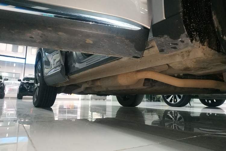 Used Haval Fierce Dragon Max 2023 1.5L Hi4 105 Four-Wheel Drive Elite Edition Right Side Sill