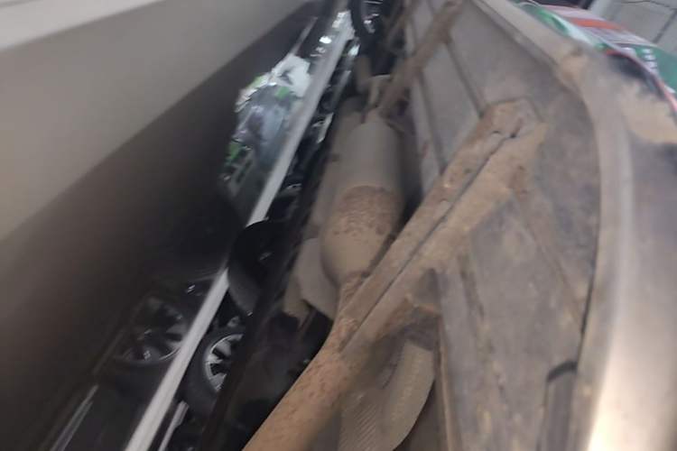 Used Haval Fierce Dragon Max 2023 1.5L Hi4 105 Four-Wheel Drive Navigation Edition Right Side Sill
