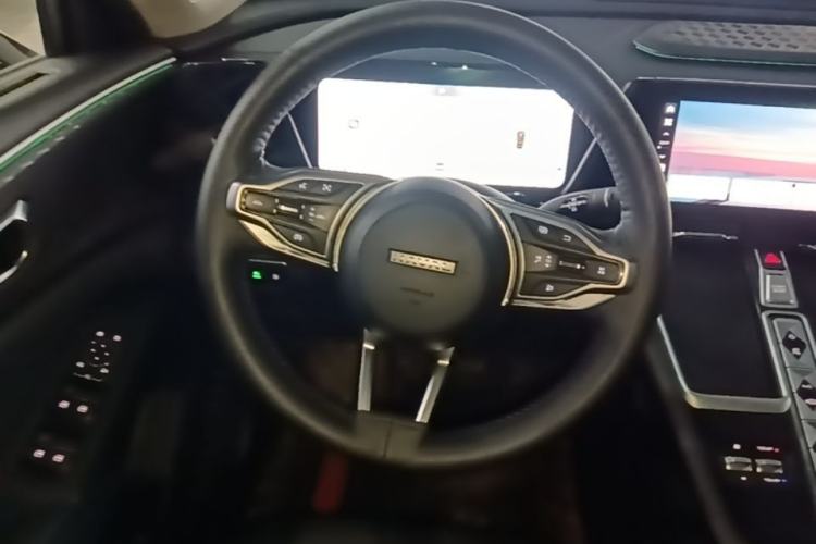 Used Haval Fierce Dragon Max 2023 1.5L Hi4 105 Four-Wheel Drive Navigation Edition Steering Wheel