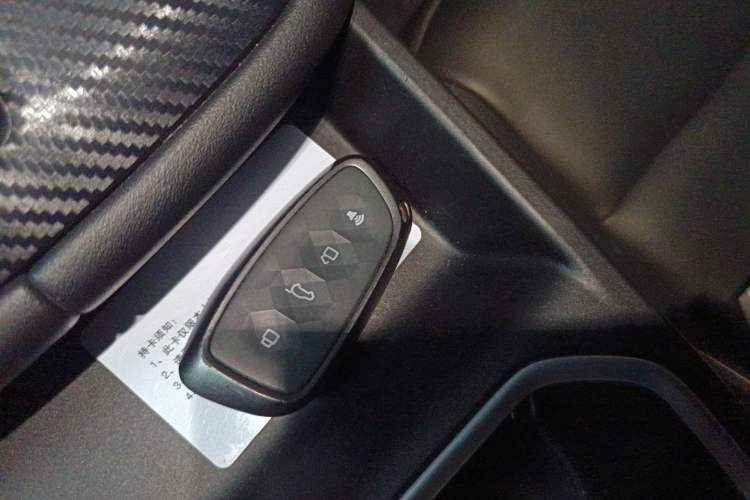 Used Haval Fierce Dragon Max 2023 1.5L Hi4 105 Four-Wheel Drive Smart Flagship Edition Vehicle Key