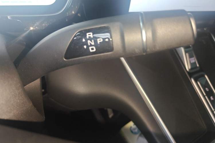 Used Haval Fierce Dragon Max 2023 1.5L Hi4 105 Four-Wheel Drive Navigation Edition Gear Lever