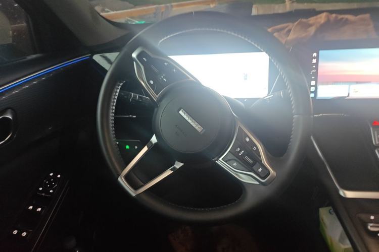 Used Haval Fierce Dragon Max 2023 1.5L Hi4 105 Four-Wheel Drive Navigation Edition Steering Wheel