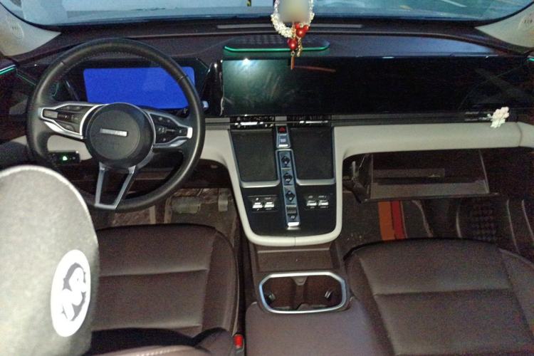 Used Haval Fierce Dragon Max 2023 1.5L Hi4 105 Four-Wheel Drive Navigation Edition Center Console