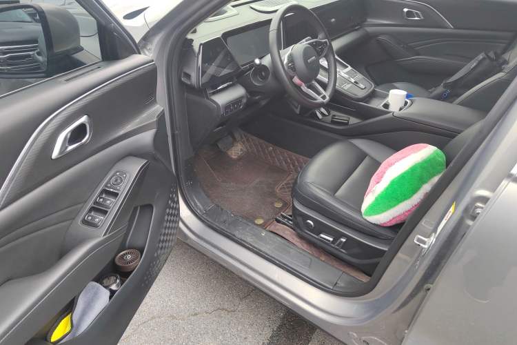 Used Haval Fierce Dragon Max 2023 1.5L Hi4 105 Four-Wheel Drive Smart Flagship Edition Driver Seat