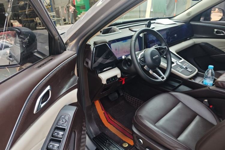 Used Haval Fierce Dragon Max 2023 1.5L Hi4 105 Four-Wheel Drive Smart Flagship Edition Driver Seat