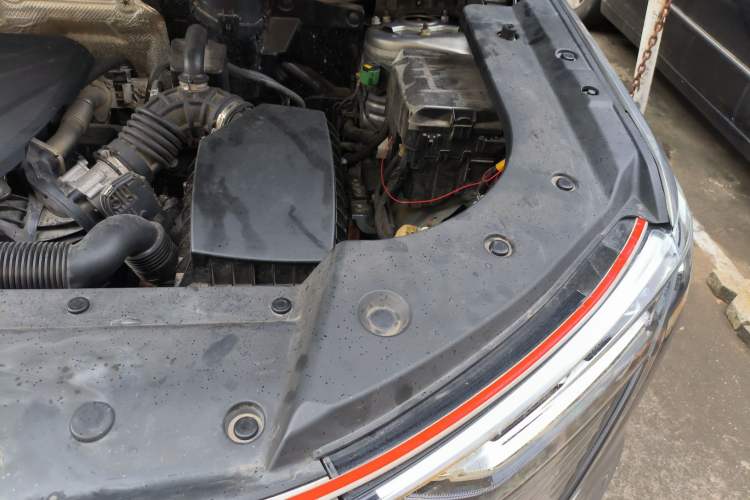 Used Haval Fierce Dragon Max 2023 1.5L Hi4 105 Four-Wheel Drive Navigation Edition Engine Bay Left