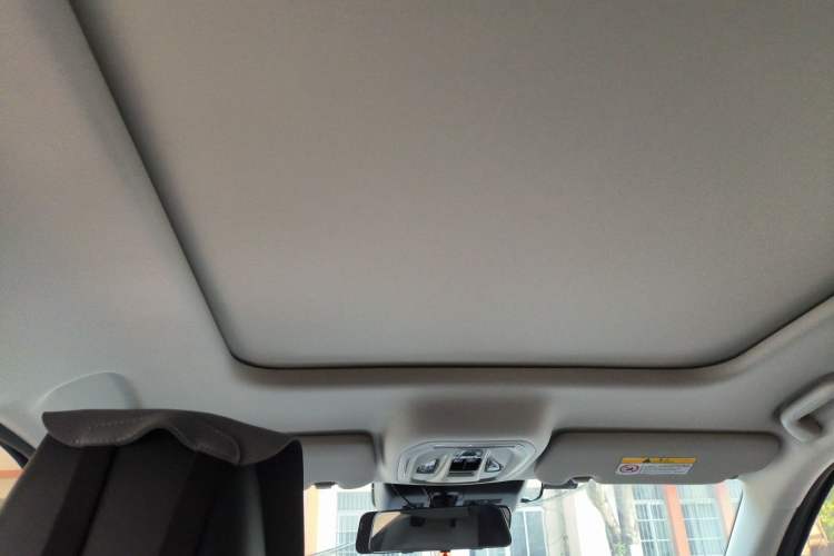 Used Haval Fierce Dragon Max 2023 1.5L Hi4 105 Four-Wheel Drive Navigation Edition Headliner