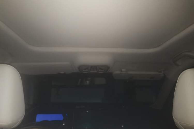 Used Haval Fierce Dragon Max 2023 1.5L Hi4 105 Four-Wheel Drive Smart Flagship Edition Headliner