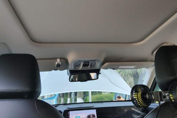 Used Haval Fierce Dragon Max 2023 1.5L Hi4 105 Four-Wheel Drive Smart Flagship Edition Headliner