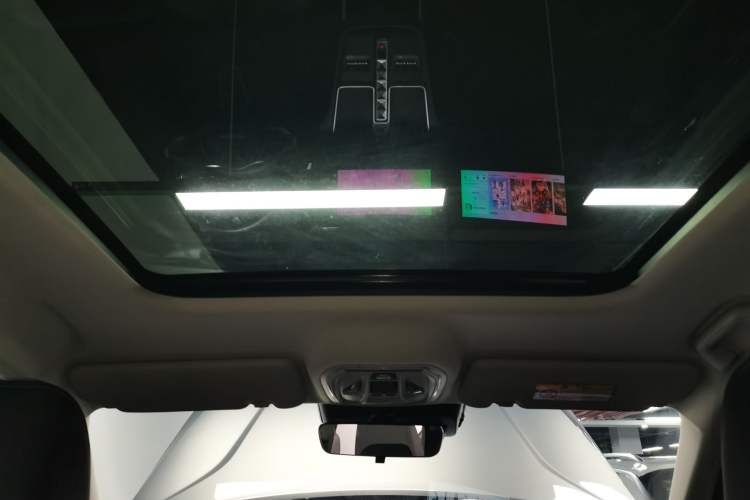 Used Haval Fierce Dragon Max 2023 1.5L Hi4 105 Four-Wheel Drive Navigation Edition Headliner