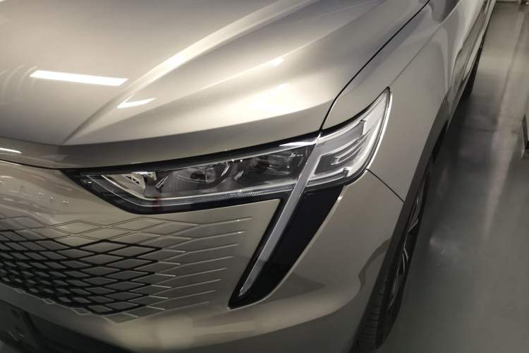 Used Haval Fierce Dragon Max 2023 1.5L Hi4 105 Four-Wheel Drive Navigation Edition Left Front Headlight