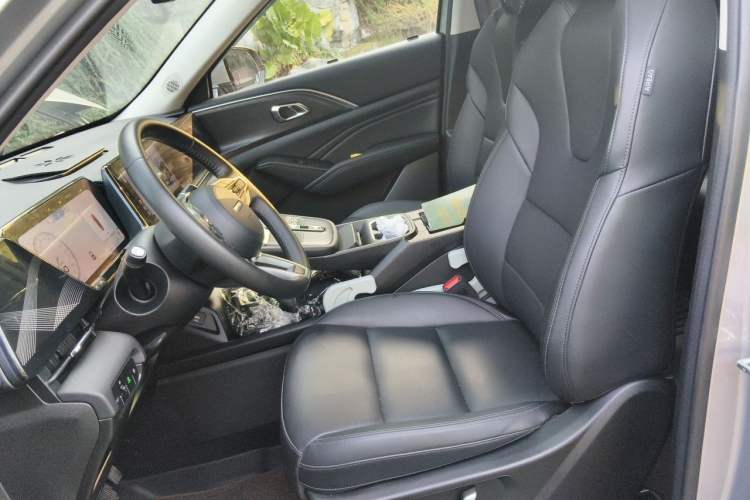 Used Haval Fierce Dragon Max 2023 1.5L Hi4 105 Four-Wheel Drive Smart Flagship Edition Left Front Seat